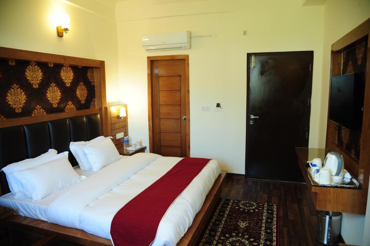 קטרה Hotel Grand Sharan מראה חיצוני תמונה
