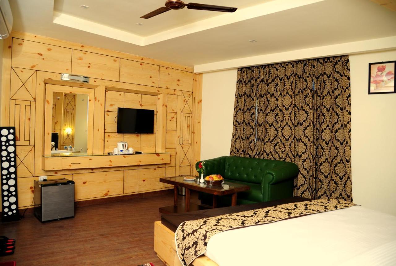 קטרה Hotel Grand Sharan מראה חיצוני תמונה