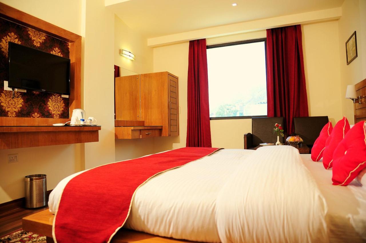 קטרה Hotel Grand Sharan מראה חיצוני תמונה